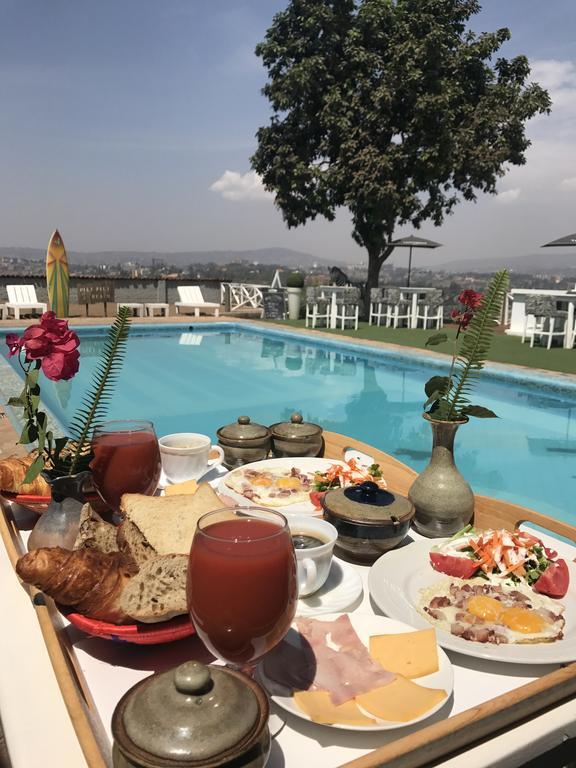 Pili Pili Boutique Hotel Kigali Exteriör bild