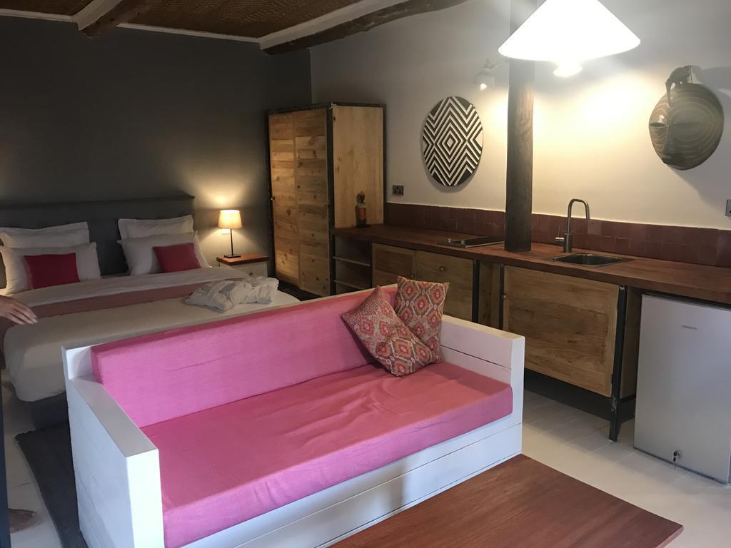 Pili Pili Boutique Hotel Kigali Rum bild