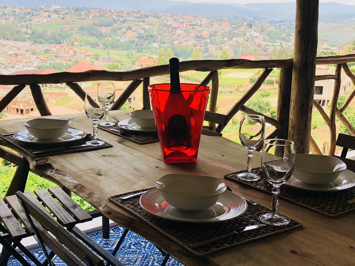 Pili Pili Boutique Hotel Kigali Exteriör bild